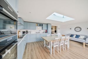 Photo 48- click for photo gallery